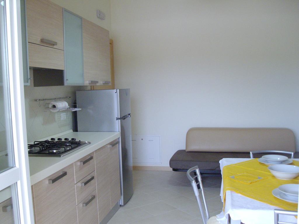Residence Cleo Llido Degli Estensi Luaran gambar