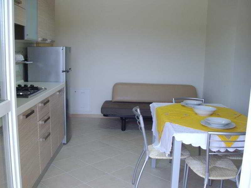 Residence Cleo Llido Degli Estensi Luaran gambar